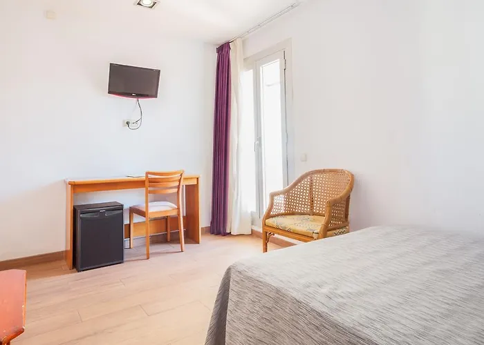 فندق Cortes Rambla برشلونة