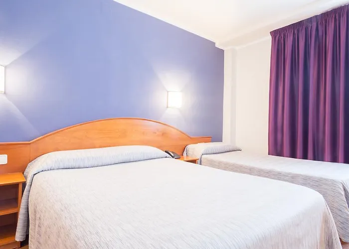 Cortes Rambla فندق برشلونة