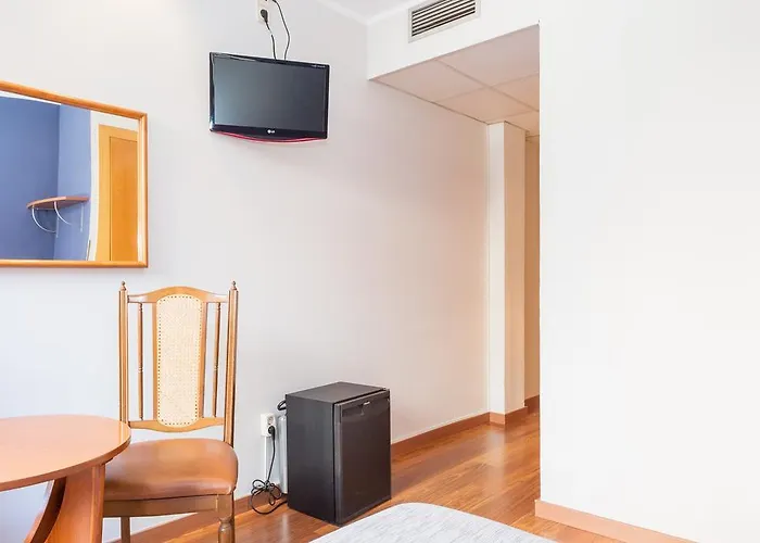 فندق Cortes Rambla 3*