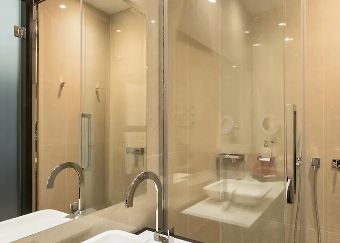 Cortes Rambla 3* برشلونة