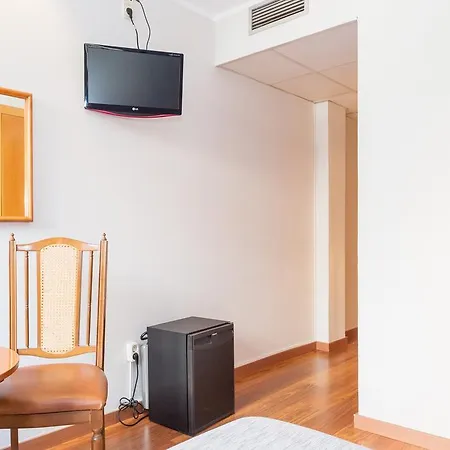 Hotell Cortes Rambla 3*