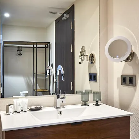 Cortes Rambla Hotell 3*