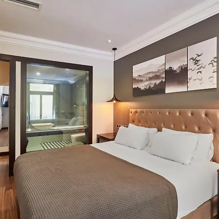 Hotell Cortes Rambla 3*