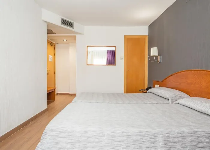 Cortes Rambla 3*