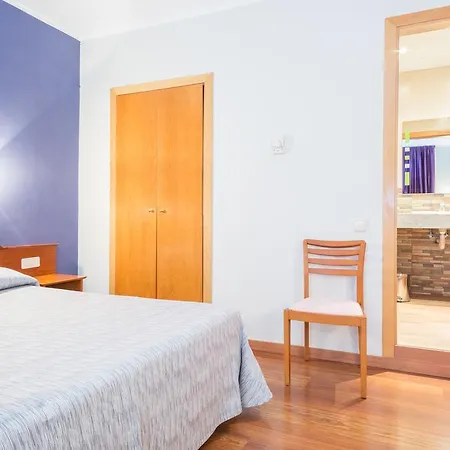 Cortes Rambla Hotel 3*