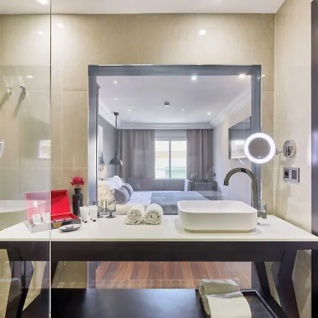 Cortes Rambla 酒店 3*