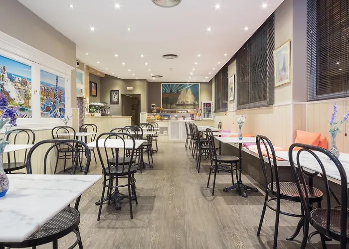 Cortes Rambla Hotel 3*